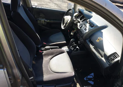 2008 Honda Fit из США, поврежденный, VIN JHMGD38478S050324